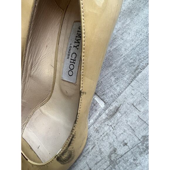 $675 JIMMY CHOO Patent Leather Nude Wedge Pump Peep Toe Designer Classic READ 8 - Picture 9 of 12